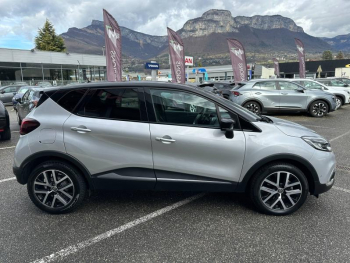 Photo 5 du bon plan RENAULT Captur 1.3 TCe 150ch energy S-Edition EDC occasion à 13490 €