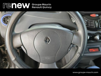 Photo 9 du bon plan RENAULT Twingo 1.2 LEV 16v 75ch Purple ecoÂ² occasion à 6900 €
