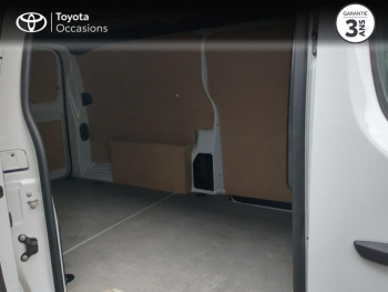 Photo 7 du bon plan TOYOTA ProAce VUL Long 2.0 D-4D 140 Dynamic MC23 occasion à 25000 €