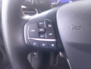 Photo 13 du bon plan FORD Puma 1.0 EcoBoost 125ch mHEV ST-Line 6cv occasion à 17900 €
