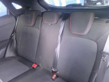 Photo 17 du bon plan FORD Puma 1.0 EcoBoost 125ch mHEV ST-Line 6cv occasion à 17900 €
