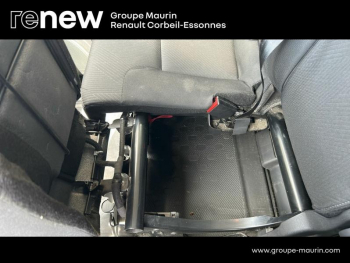 Photo 25 du bon plan RENAULT Trafic Fg VUL L1H1 1000 2.0 dCi 120ch Grand Confort E6 occasion à 21290 €