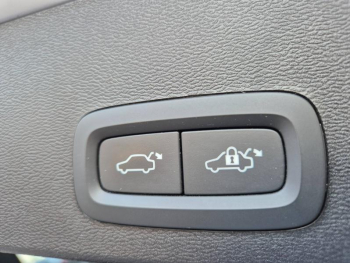 Photo 16 du bon plan VOLVO XC40 Recharge 231ch Start EDT occasion à 28900 €