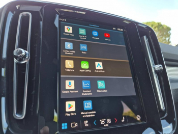 Photo 18 du bon plan VOLVO XC40 Recharge 231ch Start EDT occasion à 28900 €