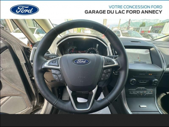 Photo 17 du bon plan FORD S-MAX 2.5 Duratec 190ch Hybrid Titanium Business eCVT occasion à 29790 €