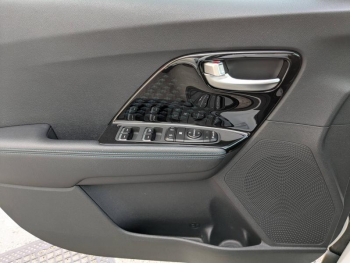 Photo 7 du bon plan KIA e-Niro Active 204ch occasion à 20900 €