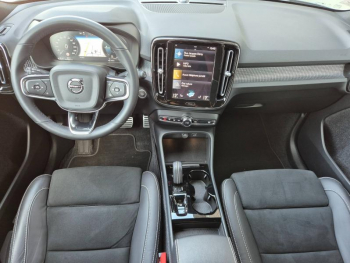 Photo 4 du bon plan VOLVO XC40 T5 Recharge 180 + 82ch R-Design DCT 7 occasion à 33990 €