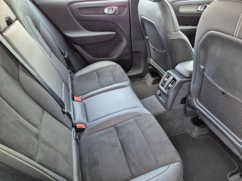 Photo 18 du bon plan VOLVO XC40 T5 Recharge 180 + 82ch R-Design DCT 7 occasion à 33990 €