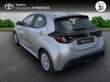 Photo 2 du bon plan TOYOTA Yaris 116h Dynamic Business 5p + Programme Beyond Zero Academy MY22 occasion à 19990 €