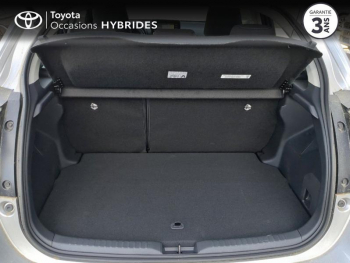 Photo 10 du bon plan TOYOTA Yaris 116h Dynamic Business 5p + Programme Beyond Zero Academy MY22 occasion à 19990 €