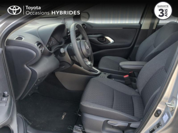 Photo 11 du bon plan TOYOTA Yaris 116h Dynamic Business 5p + Programme Beyond Zero Academy MY22 occasion à 19990 €