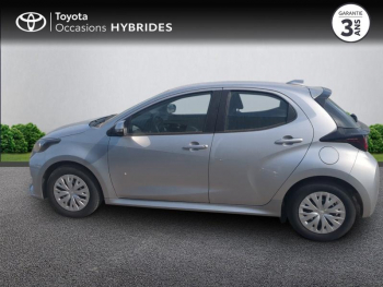 Photo 3 du bon plan TOYOTA Yaris 116h Dynamic Business 5p + Programme Beyond Zero Academy MY22 occasion à 19990 €