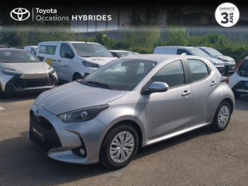 Photo 17 du bon plan TOYOTA Yaris 116h Dynamic Business 5p + Programme Beyond Zero Academy MY22 occasion à 19990 €