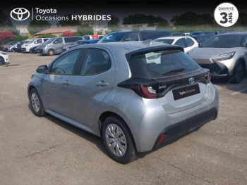 Photo 18 du bon plan TOYOTA Yaris 116h Dynamic Business 5p + Programme Beyond Zero Academy MY22 occasion à 19990 €