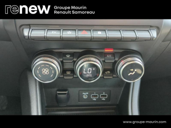 Photo 26 du bon plan RENAULT Captur 1.6 E-Tech hybride 145ch Intens -21 occasion à 19800 €