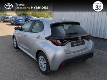 Photo 2 du bon plan TOYOTA Yaris 116h Dynamic Business 5p + Programme Beyond Zero Academy MY22 occasion à 19990 €