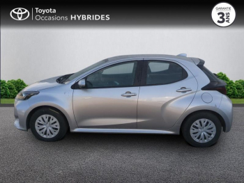 Photo 3 du bon plan TOYOTA Yaris 116h Dynamic Business 5p + Programme Beyond Zero Academy MY22 occasion à 19990 €