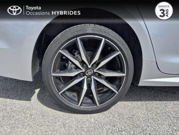 Photo 16 du bon plan TOYOTA Corolla Touring Spt 1.8 140ch GR Sport MY24 occasion à 30990 €