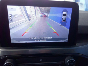 Photo 3 du bon plan FORD Kuga 2.5 Duratec 190ch FHEV Titanium BVA occasion à 23901 €