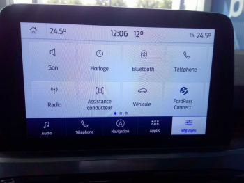 Photo 8 du bon plan FORD Kuga 2.5 Duratec 190ch FHEV Titanium BVA occasion à 23901 €