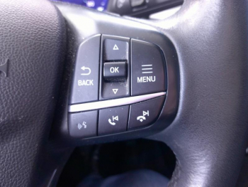 Photo 14 du bon plan FORD Kuga 2.5 Duratec 190ch FHEV Titanium BVA occasion à 23901 €