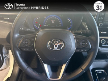 Photo 16 du bon plan TOYOTA Corolla 122h Design MY22 occasion à 20990 €