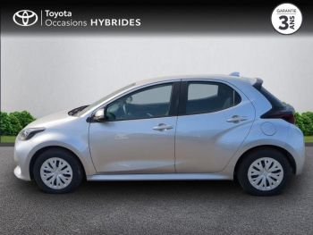 Photo 3 du bon plan TOYOTA Yaris 116h Dynamic Business 5p + Programme Beyond Zero Academy MY22 occasion à 19990 €