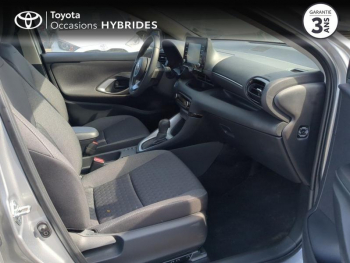 Photo 6 du bon plan TOYOTA Yaris 116h Dynamic Business 5p + Programme Beyond Zero Academy MY22 occasion à 19990 €