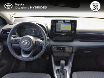 Photo 8 du bon plan TOYOTA Yaris 116h Dynamic Business 5p + Programme Beyond Zero Academy MY22 occasion à 19990 €