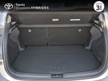 Photo 10 du bon plan TOYOTA Yaris 116h Dynamic Business 5p + Programme Beyond Zero Academy MY22 occasion à 19990 €