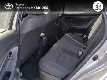 Photo 12 du bon plan TOYOTA Yaris 116h Dynamic Business 5p + Programme Beyond Zero Academy MY22 occasion à 19990 €