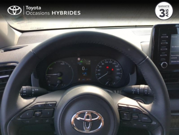 Photo 13 du bon plan TOYOTA Yaris 116h Dynamic Business 5p + Programme Beyond Zero Academy MY22 occasion à 19990 €