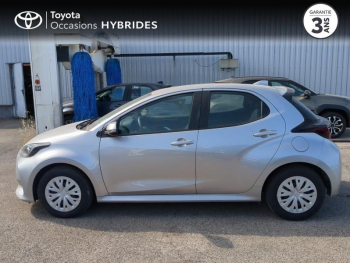 Photo 19 du bon plan TOYOTA Yaris 116h Dynamic Business 5p + Programme Beyond Zero Academy MY22 occasion à 19990 €