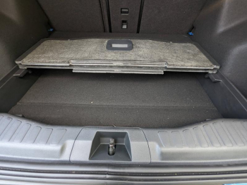 Photo 22 du bon plan FORD Explorer 286ch Extended Range 77kWh RWD occasion à 42990 €