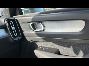 Photo 15 du bon plan VOLVO XC40 T4 Recharge 129 + 82ch Inscription Business DCT 7 occasion à 25900 €