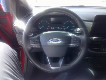 Photo 2 du bon plan FORD Puma 1.0 EcoBoost 125ch mHEV Titanium 6cv occasion à 17900 €