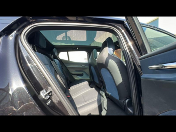 Photo 20 du bon plan VOLVO EX30 Single Extended Range 272ch Ultra occasion à 34900 €