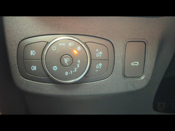 Photo 6 du bon plan FORD Puma 1.0 EcoBoost 125ch S&S mHEV ST-Line X Powershift occasion à 18900 €