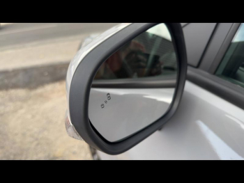 Photo 18 du bon plan FORD Puma 1.0 EcoBoost 125ch S&S mHEV ST-Line X Powershift occasion à 18900 €