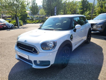 Photo 15 du bon plan MINI Countryman Cooper SE 136ch + 88ch Business ALL4 BVA occasion à 17990 €