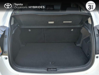 Photo 10 du bon plan TOYOTA Yaris 116h Design 5p MY21 occasion à 23450 €