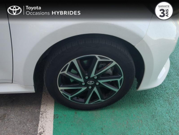 Photo 16 du bon plan TOYOTA Yaris 116h Design 5p MY21 occasion à 23450 €