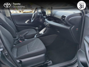 Photo 6 du bon plan TOYOTA Yaris 120 VVT-i Dynamic Business 5p MC24 occasion à 17990 €