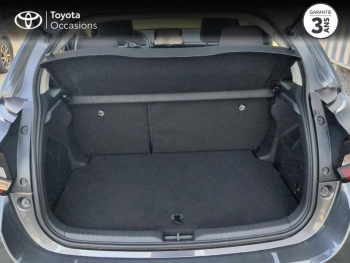 Photo 10 du bon plan TOYOTA Yaris 120 VVT-i Dynamic Business 5p MC24 occasion à 17990 €