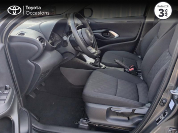 Photo 11 du bon plan TOYOTA Yaris 120 VVT-i Dynamic Business 5p MC24 occasion à 17990 €