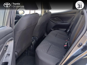 Photo 12 du bon plan TOYOTA Yaris 120 VVT-i Dynamic Business 5p MC24 occasion à 17990 €