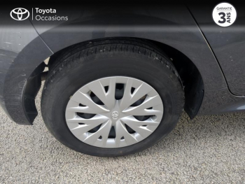 Photo 16 du bon plan TOYOTA Yaris 120 VVT-i Dynamic Business 5p MC24 occasion à 17990 €