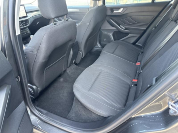 Photo 8 du bon plan FORD Focus 1.0 Flexifuel mHEV 125ch Titanium Design occasion à 21770 €