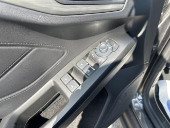 Photo 14 du bon plan FORD Focus 1.0 Flexifuel mHEV 125ch Titanium Design occasion à 21770 €