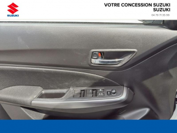 Photo 7 du bon plan SUZUKI Swift 1.2 Dualjet Hybrid 83ch Pack AllGrip occasion à 14980 €
